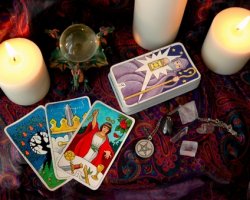Karty a svíčky