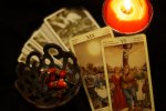 Vytvořte si talisman, či rituál na míru z tarotových karet